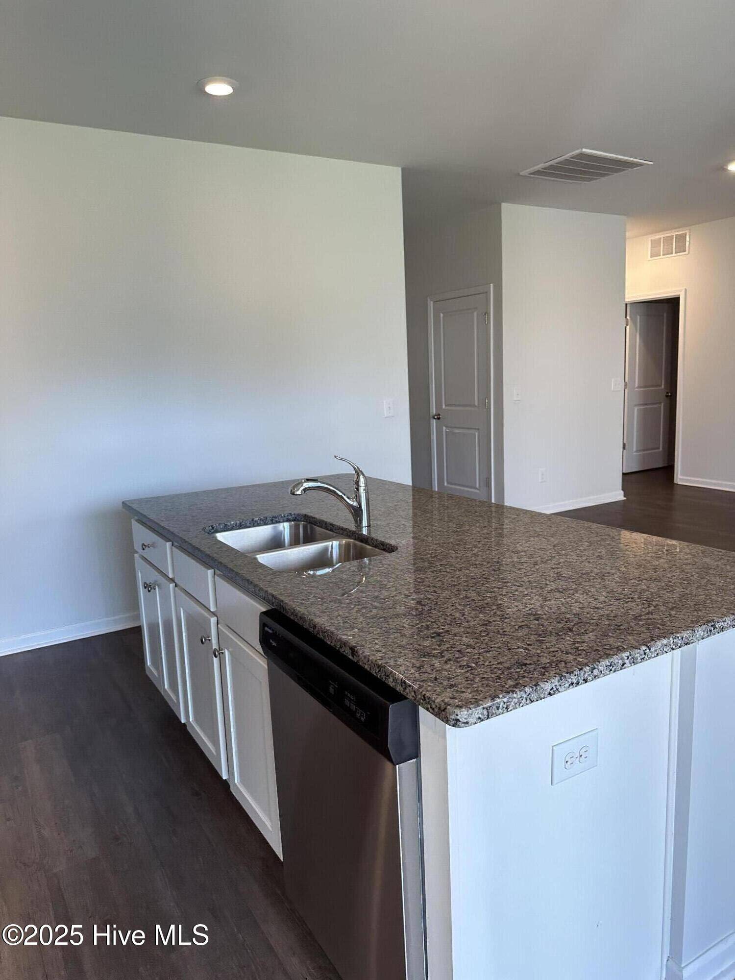 Wilmington, NC 28411,9074 Saint  George RD #21