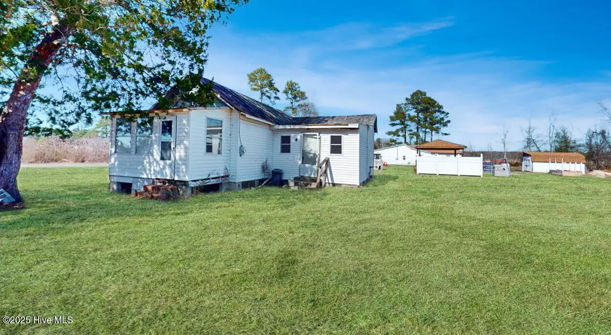 Corapeake, NC 27926,8 Corapeake RD