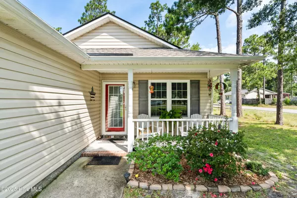 Southport, NC 28461,1099 Long Leaf RD