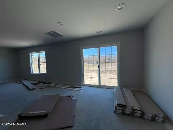 Jacksonville, NC 28540,306 Gate Stone LN
