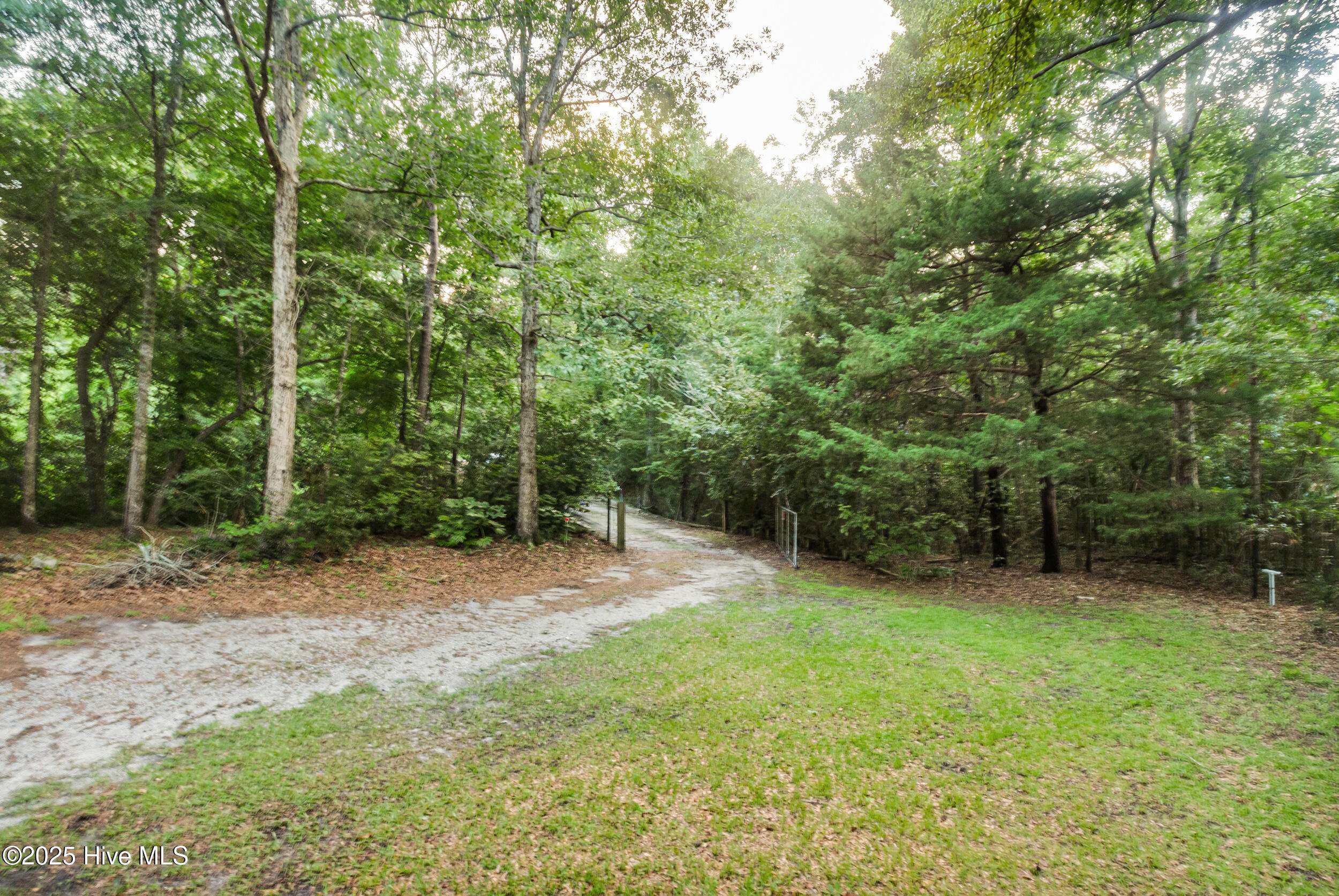 Swansboro, NC 28584,684 W Firetower RD