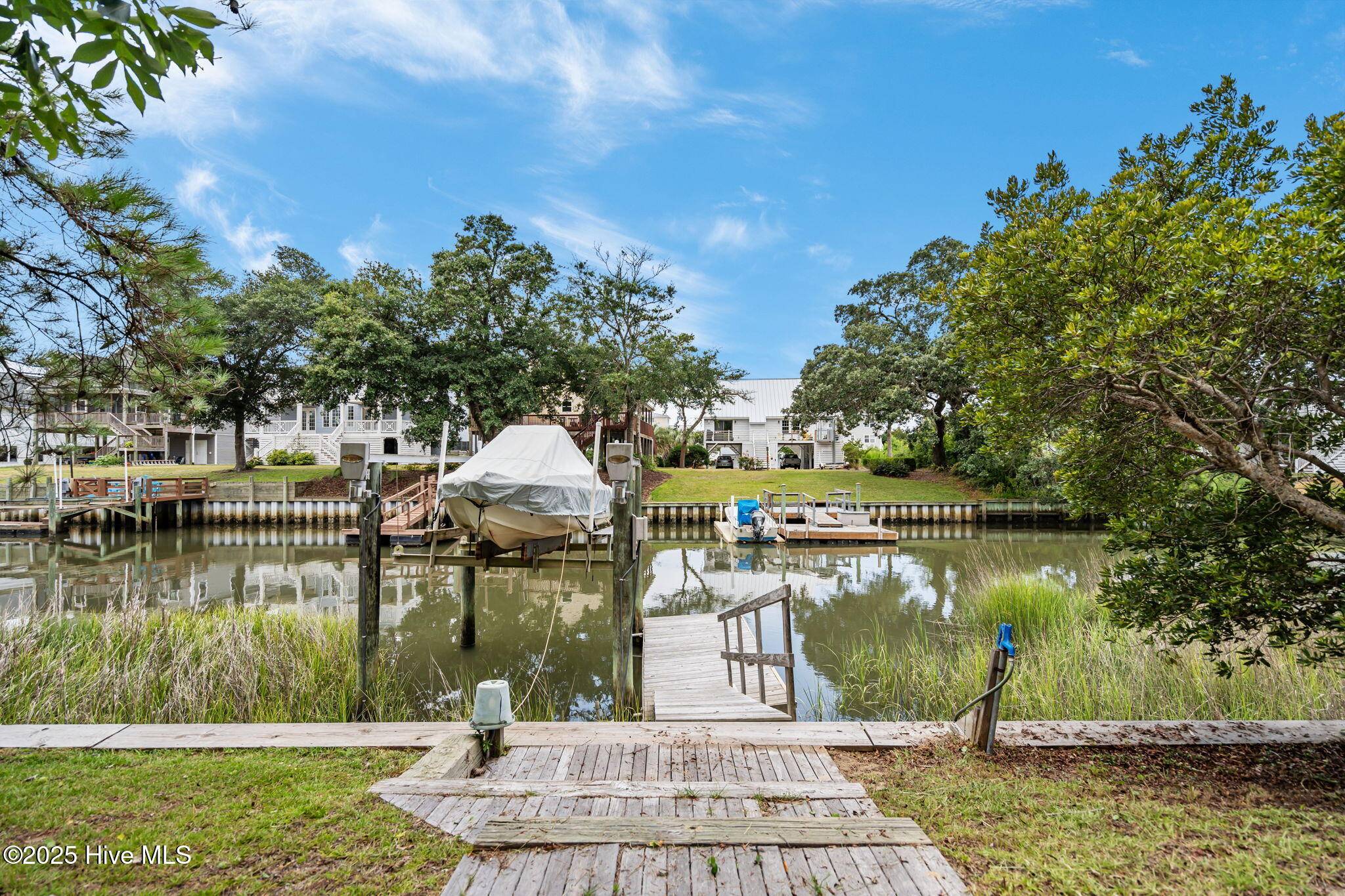 Oak Island, NC 28465,107 SW 26th ST