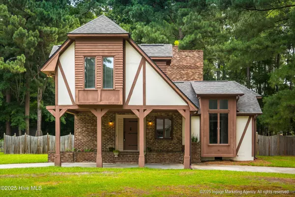 1407 Rondo DR, Greenville, NC 27858