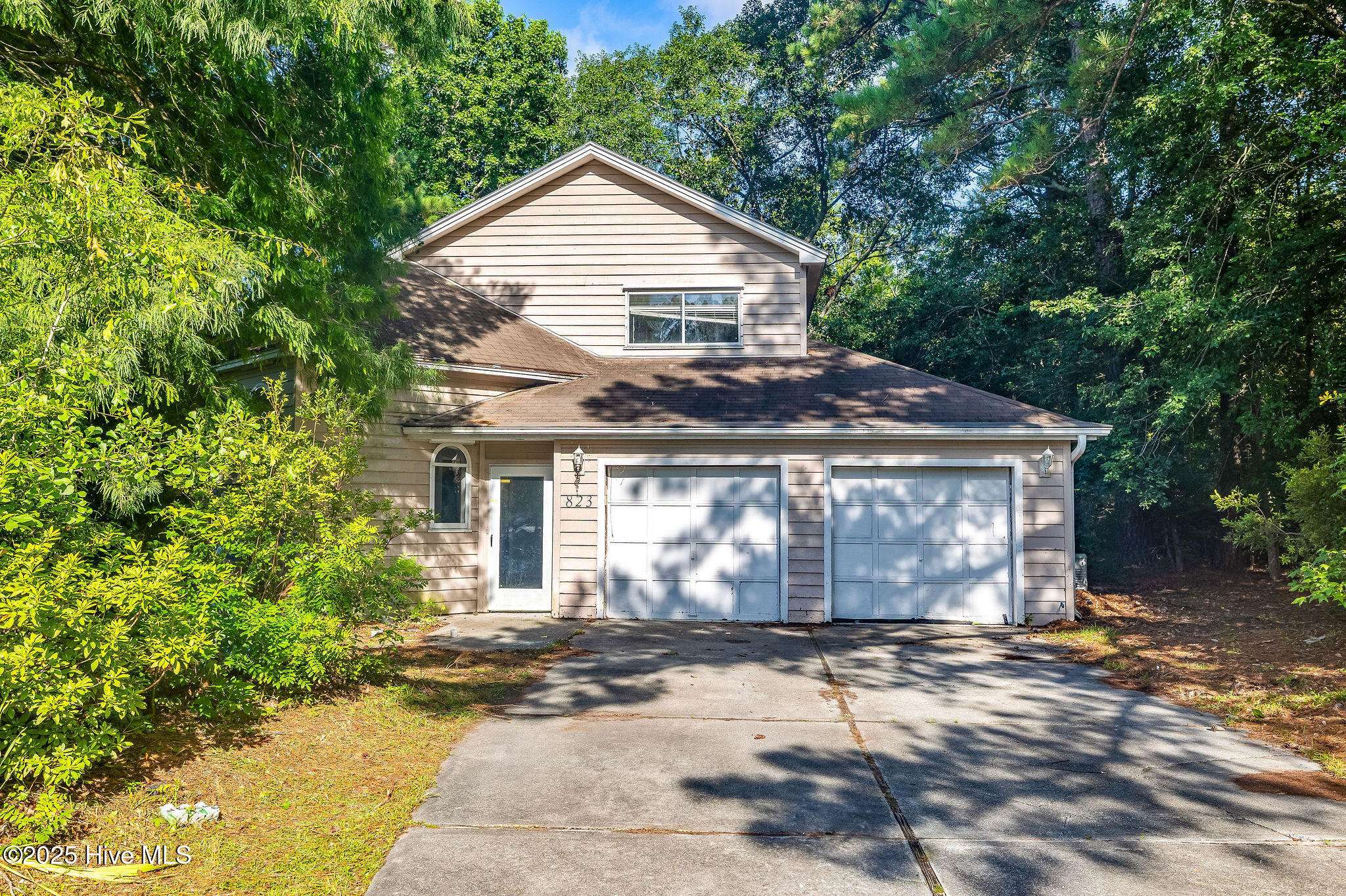 823 Haymarket LN, Wilmington, NC 28412