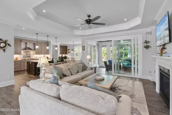 Ocean Isle Beach, NC 28469,6606 Cadbury LN SW