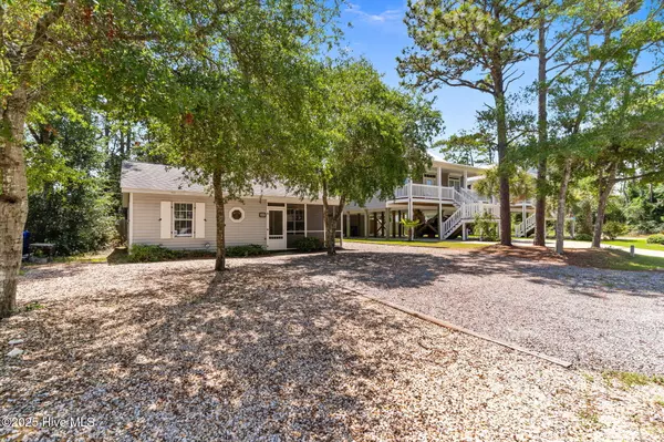 Oak Island, NC 28465,214 NE 59th ST