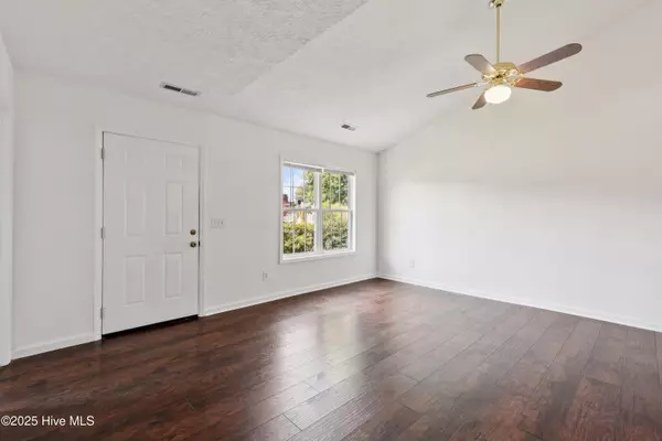 Wilmington, NC 28411,2607 Bradfield CT