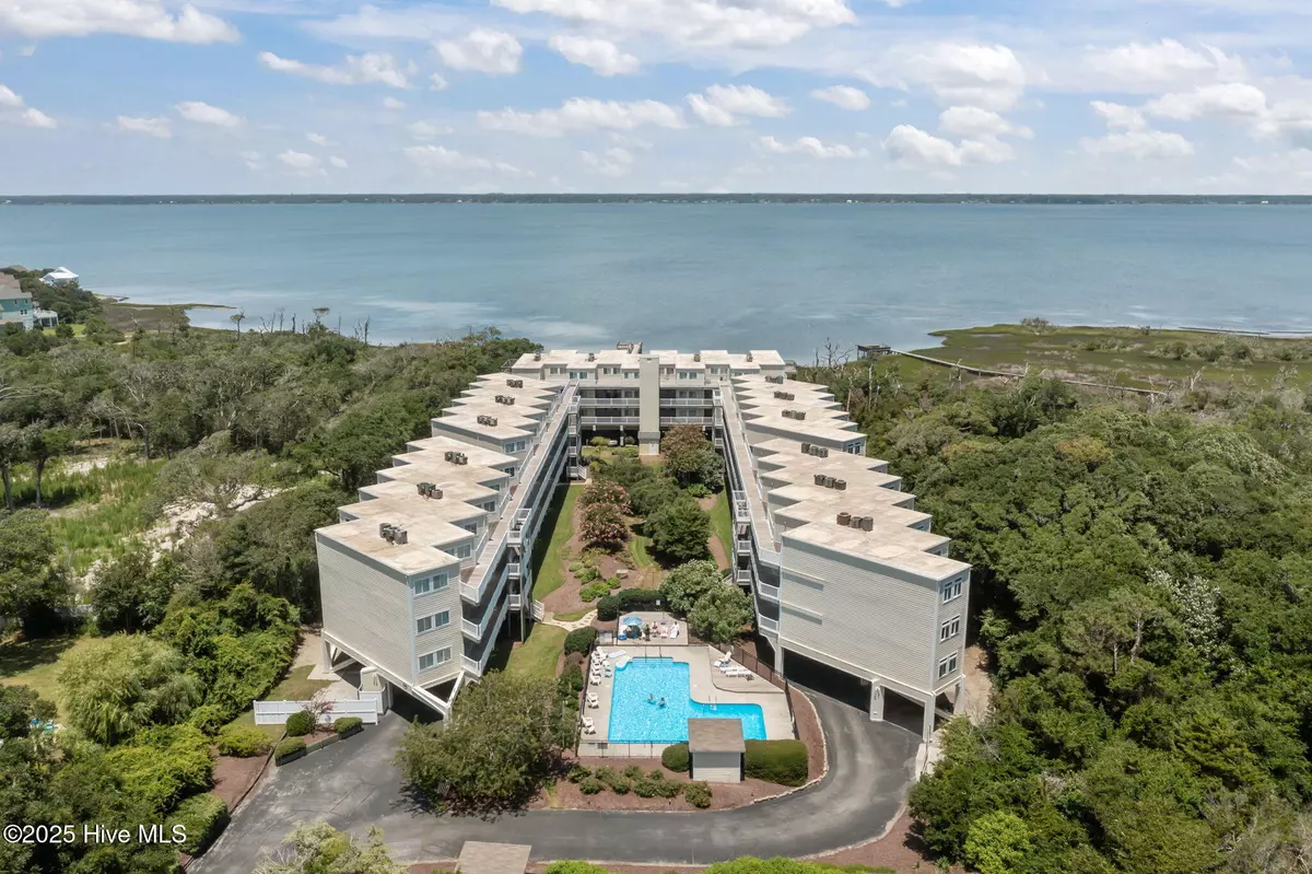 Pine Knoll Shores, NC 28512,650 Salter Path RD #207