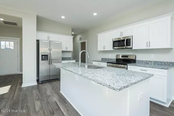 Pikeville, NC 27863,114 Chester PL