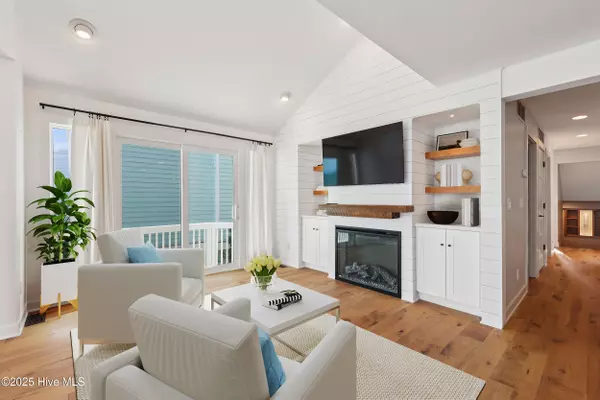 Kure Beach, NC 28449,1904 Sand Dollar CT