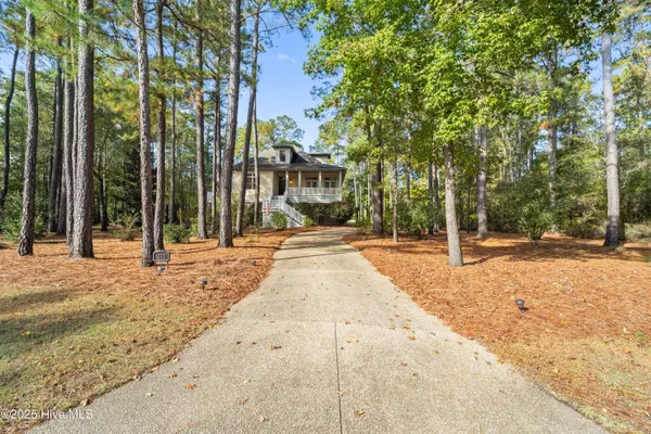 242 River Woods DR, Wallace, NC 28466