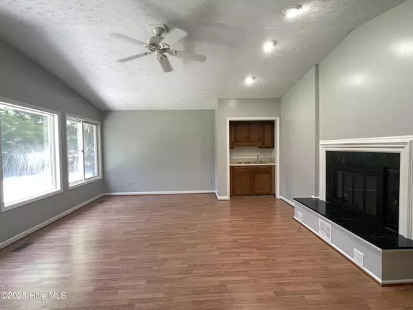 Pinehurst, NC 28374,10 Salem LN