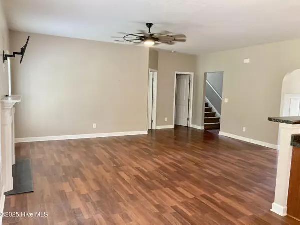 Hubert, NC 28539,116 Lewis Humphrey LN