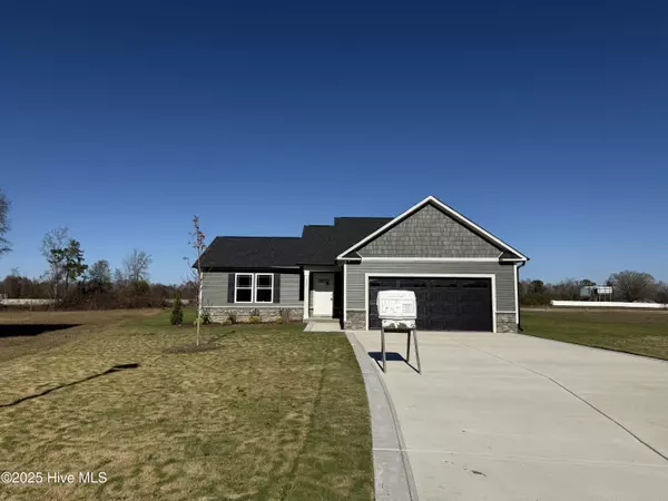 242 Maxwell Farm LN, Selma, NC 27576