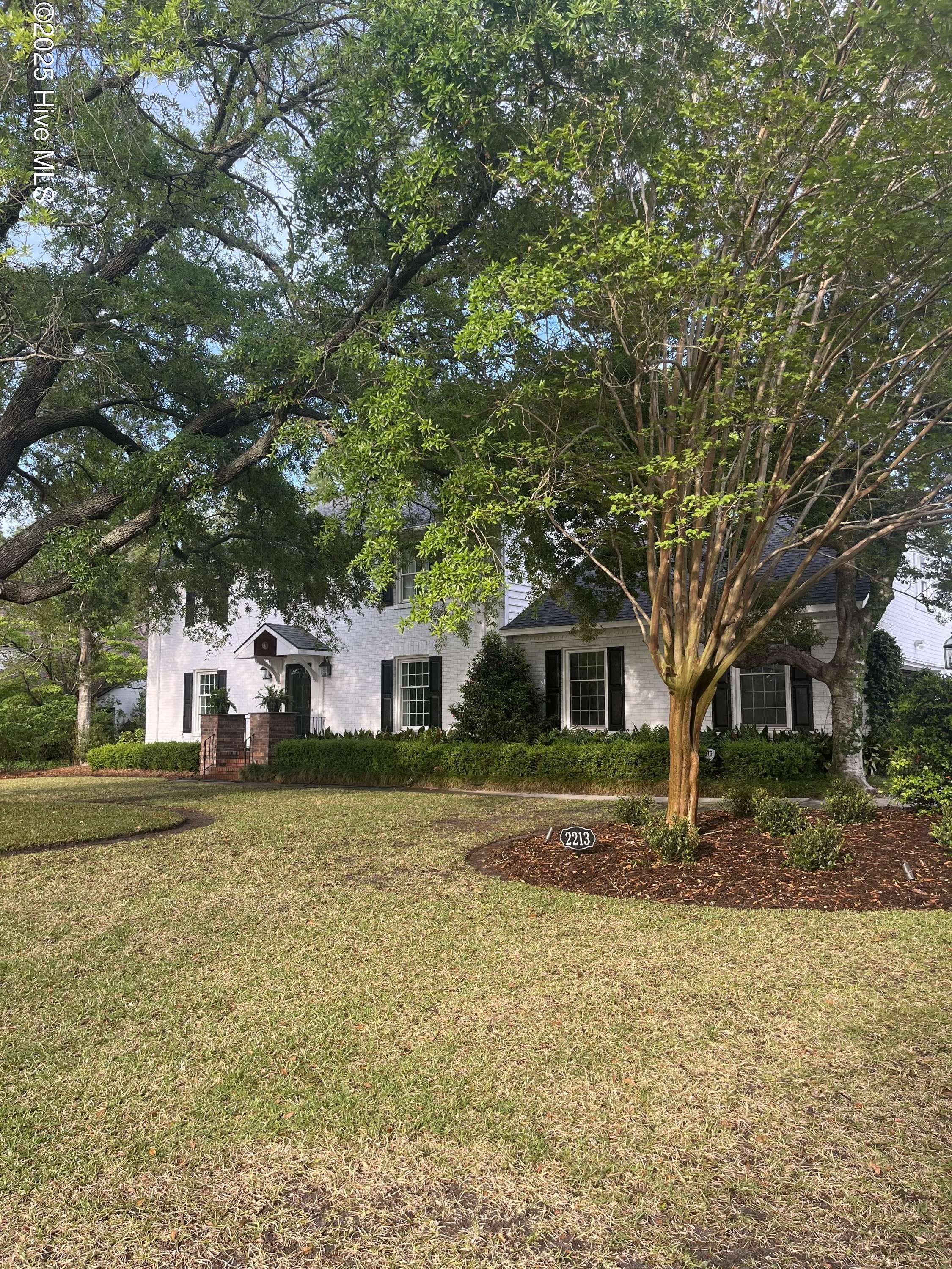 2213 Waverly DR, Wilmington, NC 28403