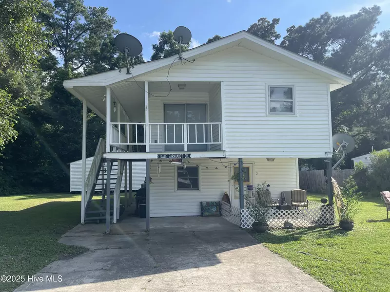 1048 Snug Harbor RD, Hertford, NC 27944