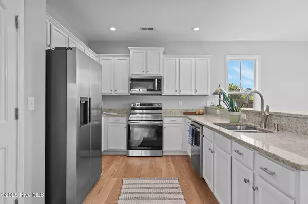 Winnabow, NC 28479,123 Cove LNDG