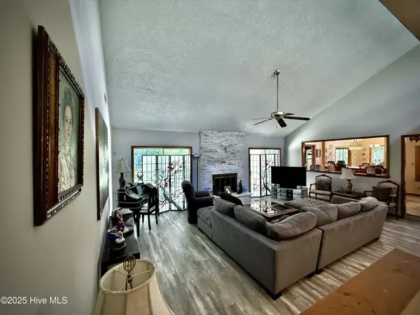 Calabash, NC 28467,3 Brassie DR