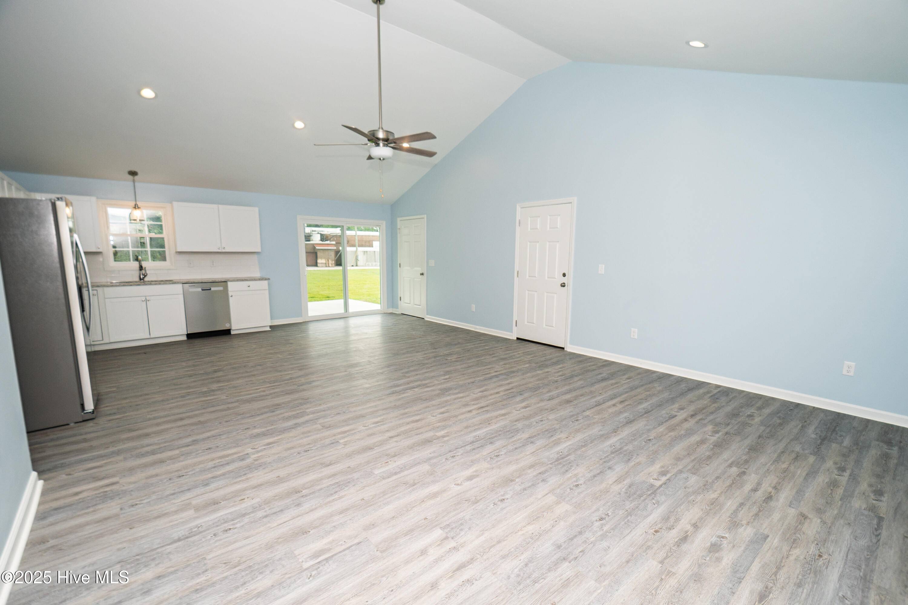 Roseboro, NC 28382,360 Oak ST