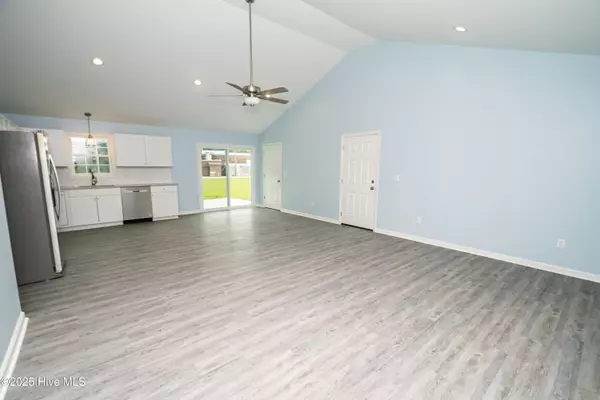 Roseboro, NC 28382,360 Oak ST