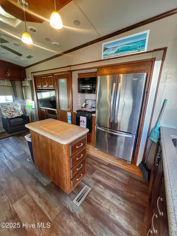 North Topsail Beach, NC 28460,Lot 127 Quarterdeck