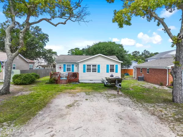 Oak Island, NC 28465,129 NE 31st ST