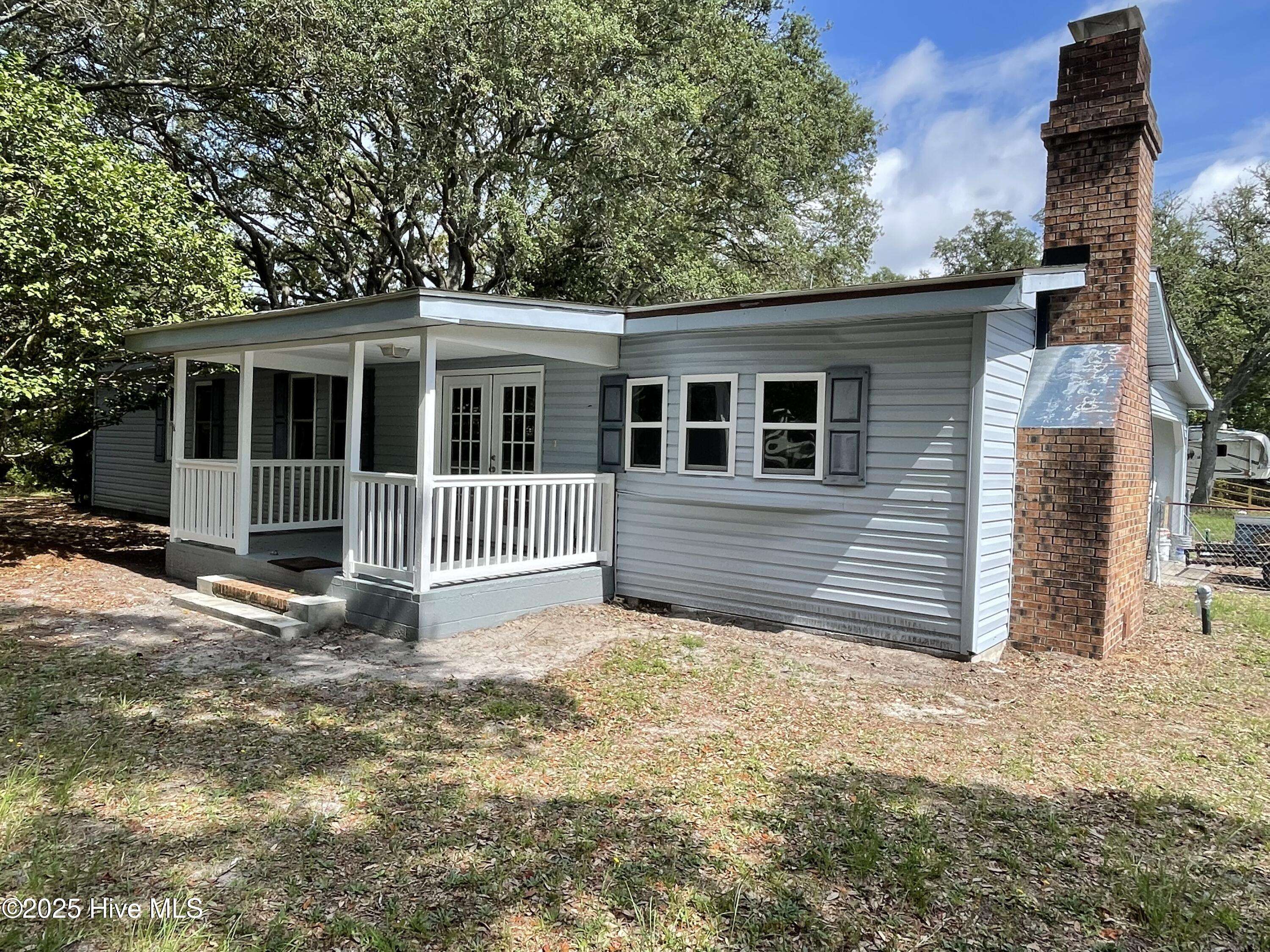 Supply, NC 28462,2511 Wilkes ST SW