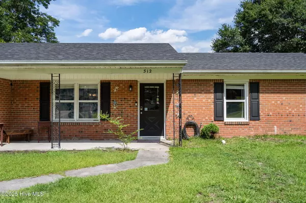 Jacksonville, NC 28546,512 Tower DR