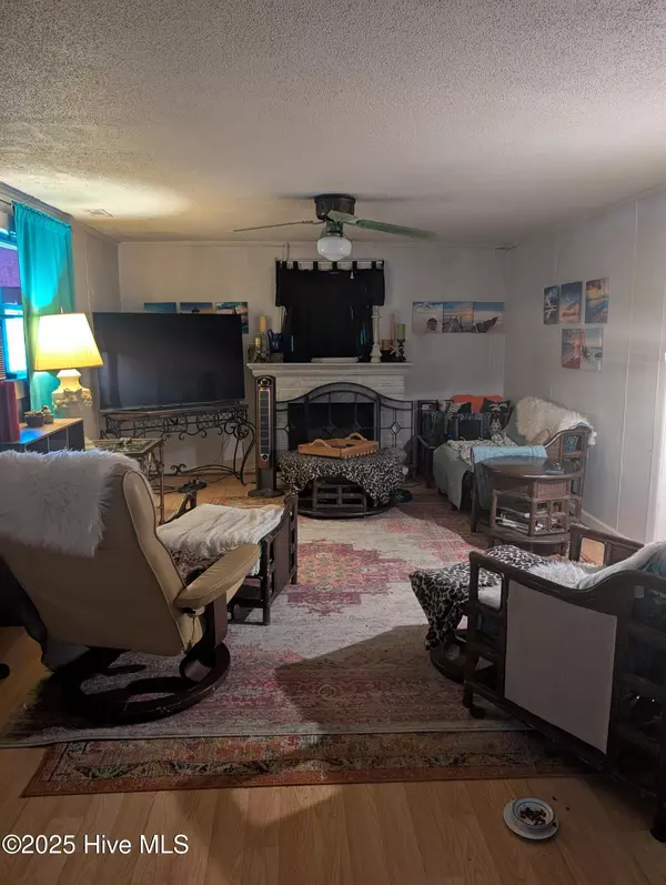 Newport, NC 28570,151 Charles ST