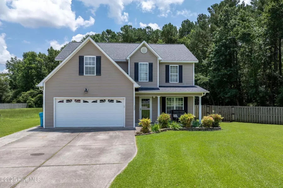 200 Bright Leaf LN, Jacksonville, NC 28540