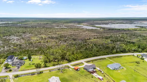 Davis, NC 28524,Tbd Hwy 70