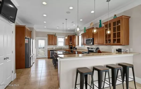 North Topsail Beach, NC 28460,105 Bay CT
