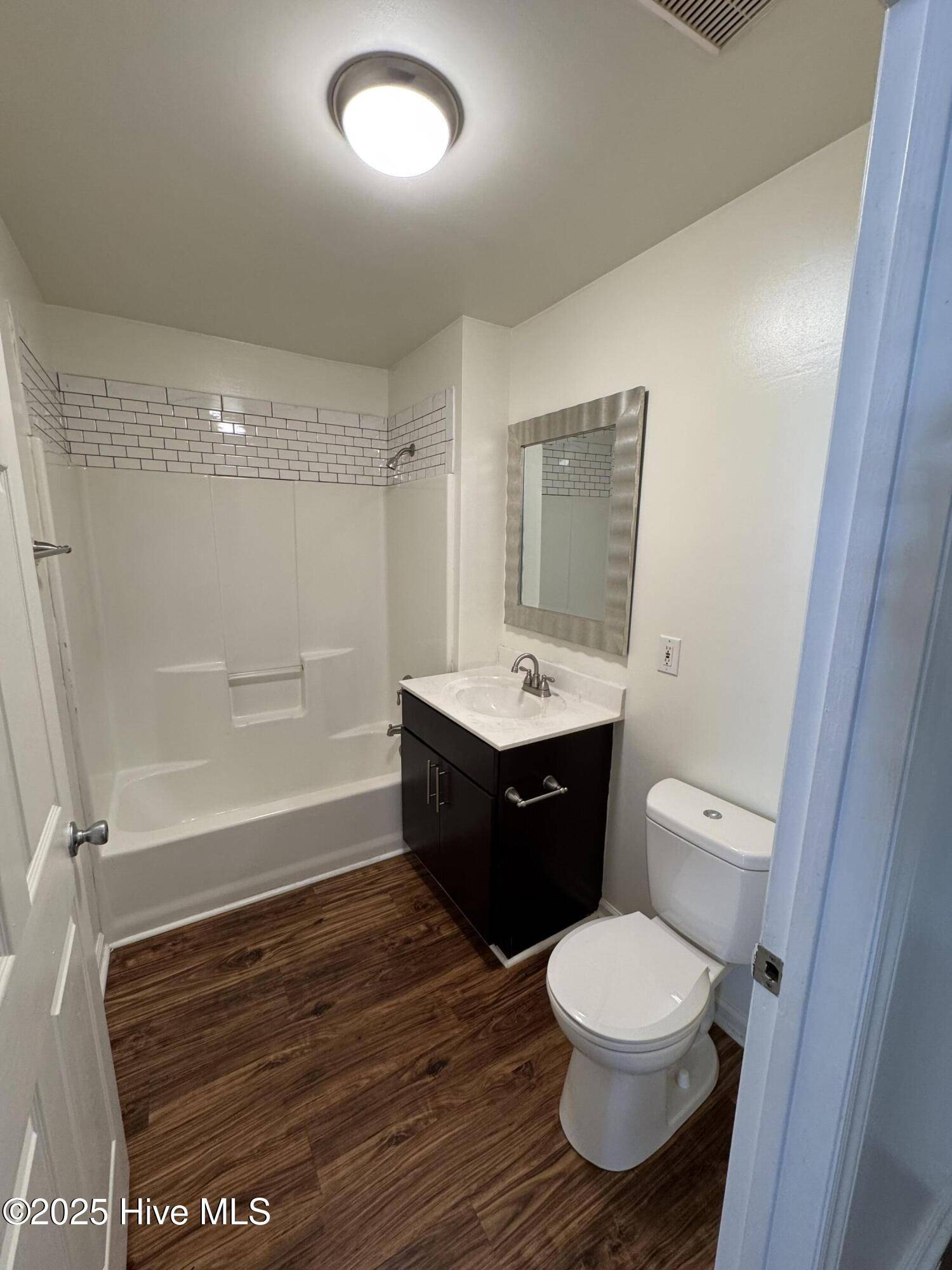 Winterville, NC 28590,4006 Whitebridge DR #7