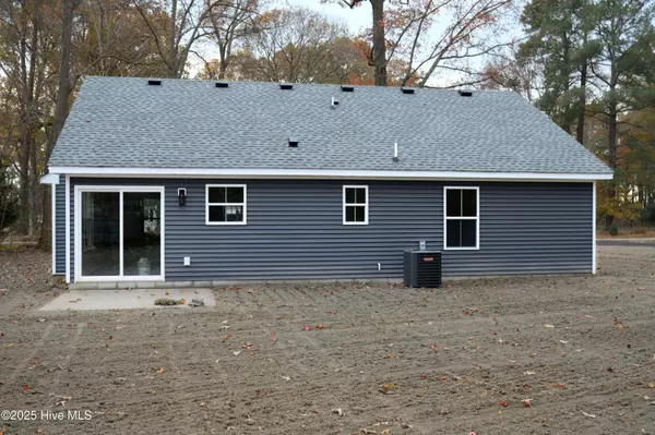 Knotts Island, NC 27950,203 Tatem ST