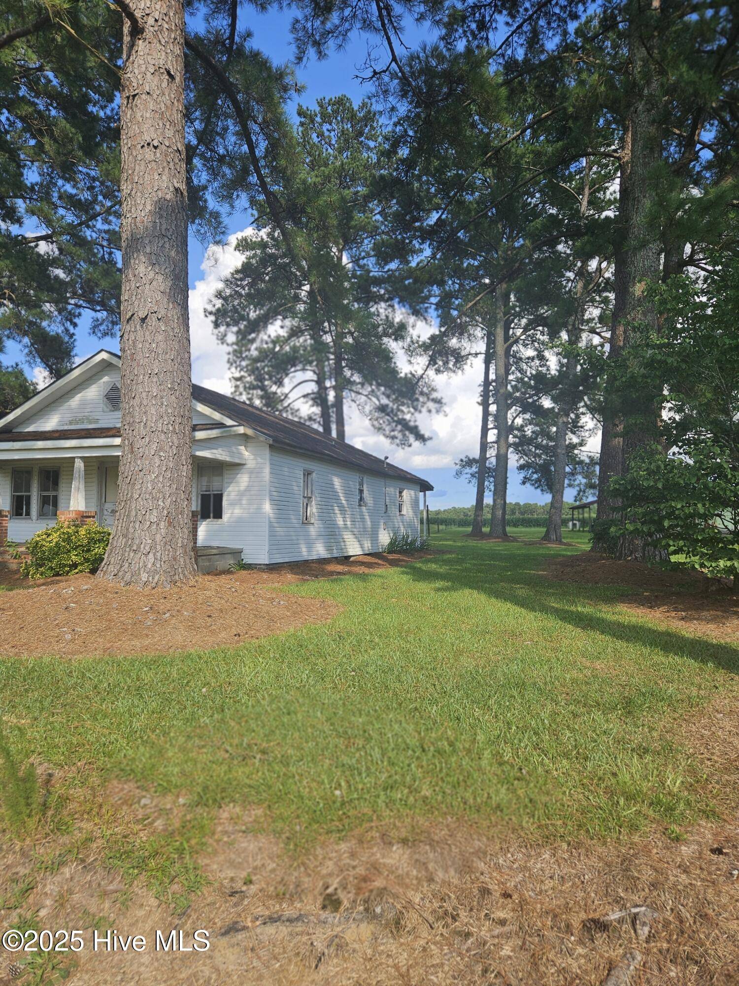Warsaw, NC 28398,409 Beasley Torrans RD