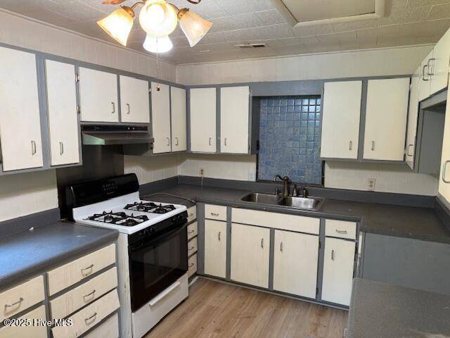 Beaufort, NC 28516,293 Crows Nest RD