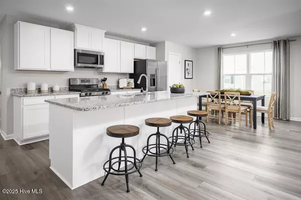 Ash, NC 28420,8060 Sterling Oaks DR NW