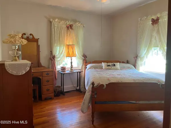 Camden, NC 27921,156 Seymour DR