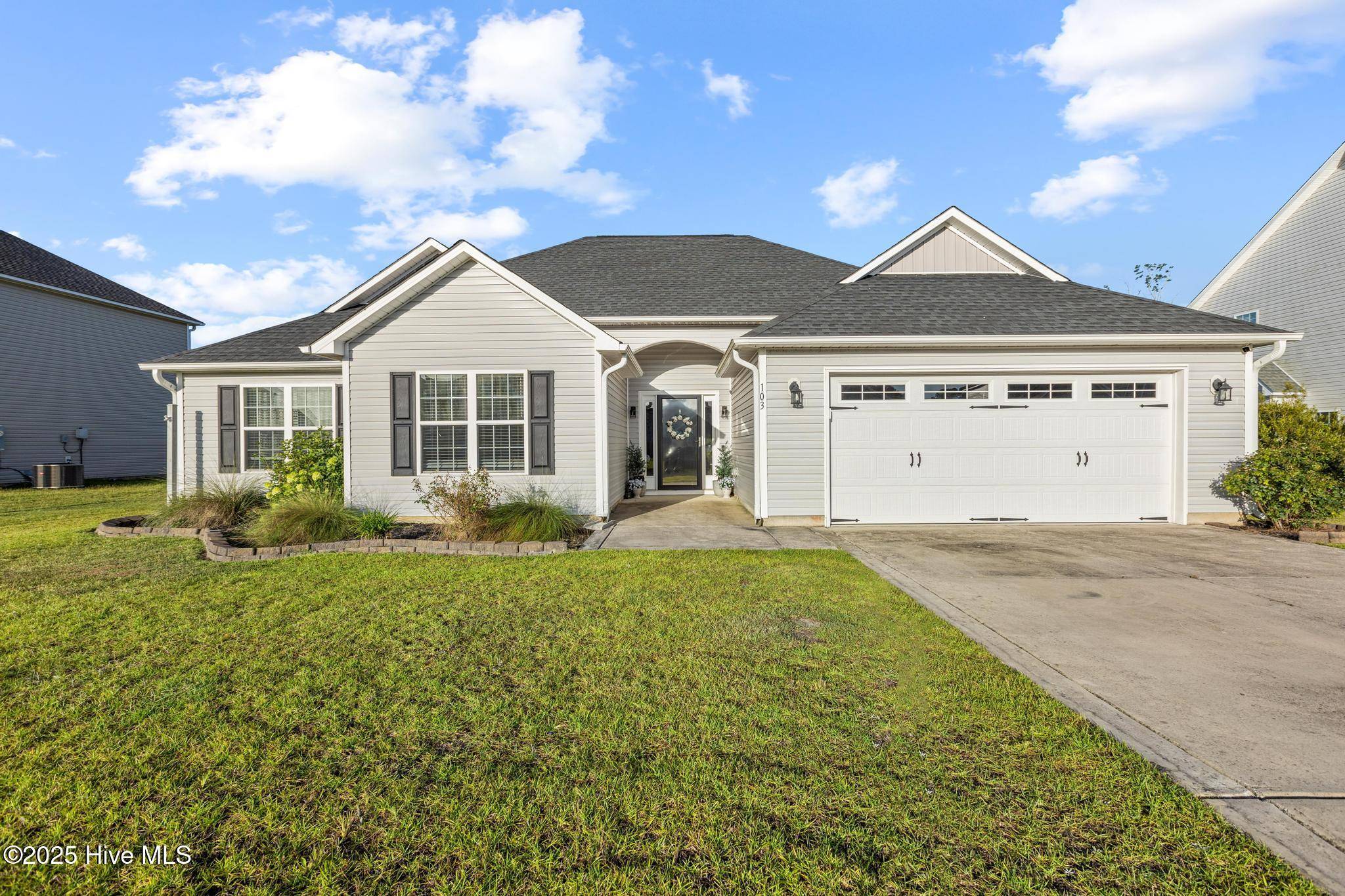 103 Goldstone CT, Jacksonville, NC 28546