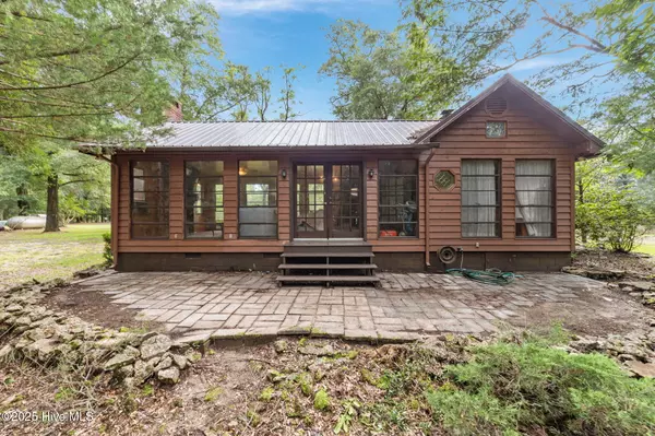 Kelly, NC 28448,1881 White Oak RD