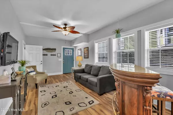 Carolina Beach, NC 28428,1510 Lake Park BLVD S