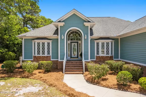 Southport, NC 28461,3223 St Andrews CIR SE