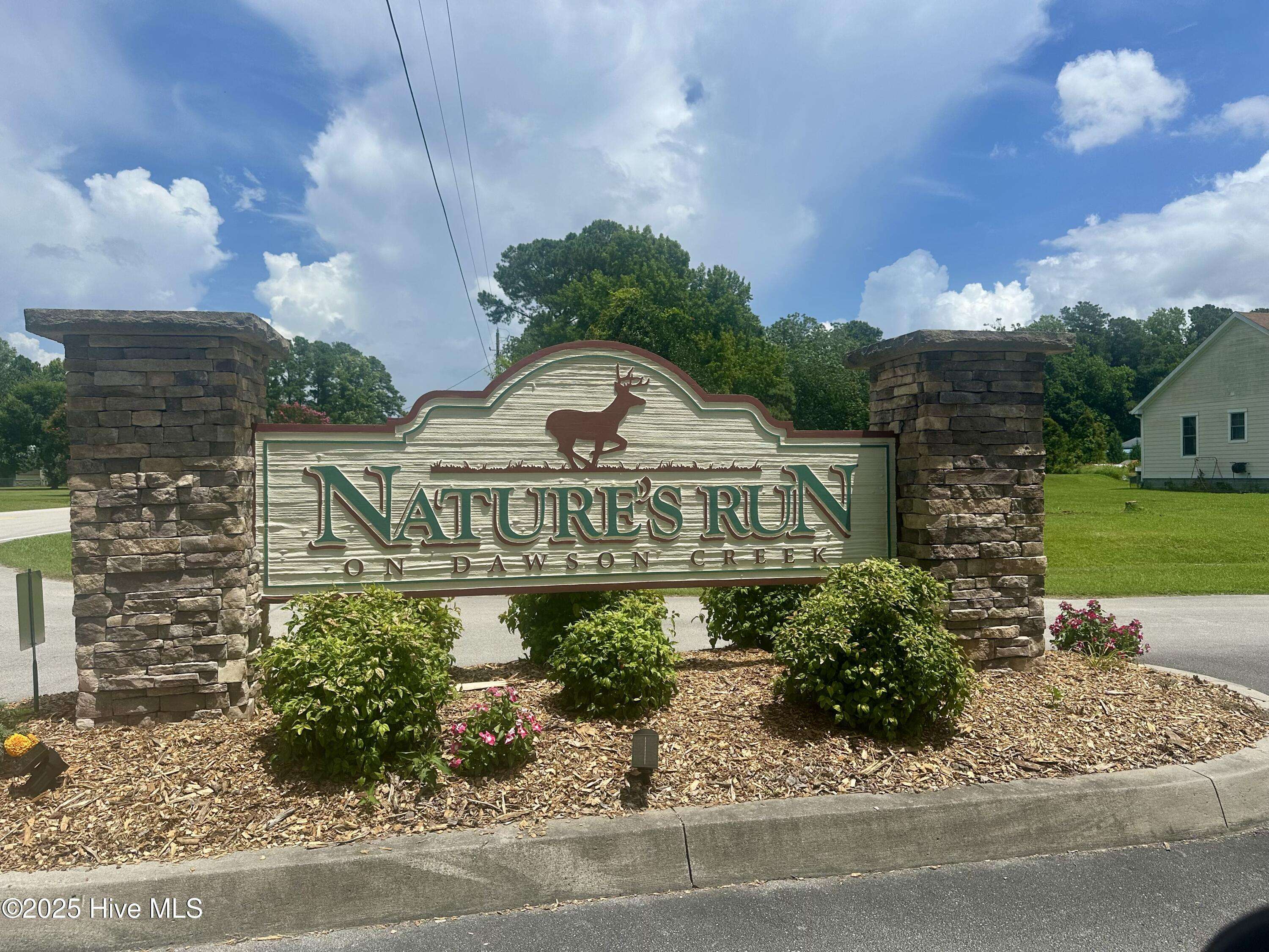 45 Osprey Watch LN E, Oriental, NC 28571