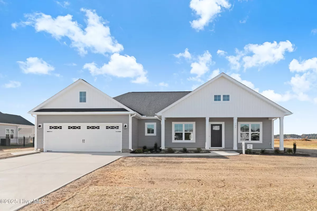 Pikeville, NC 27863,122 Ralph DR