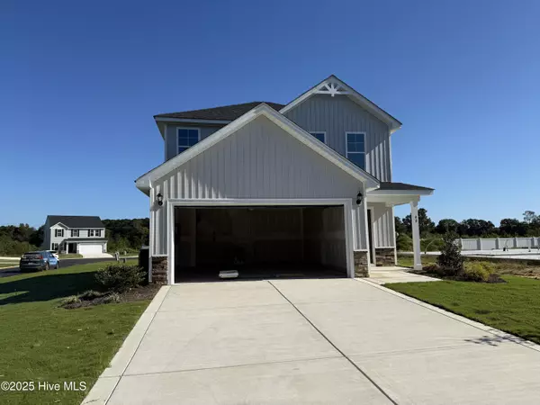 40 W Emily Gardens DR, Selma, NC 27576