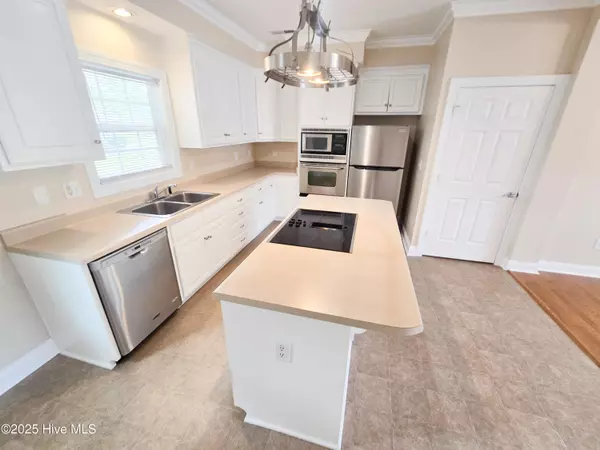 Swansboro, NC 28584,4 Schooner DR