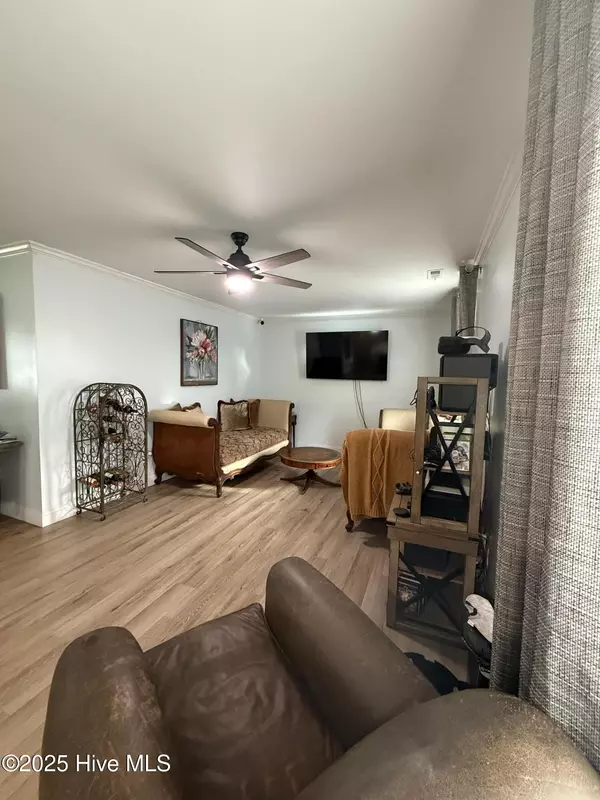 Hubert, NC 28539,48 Riegel DR