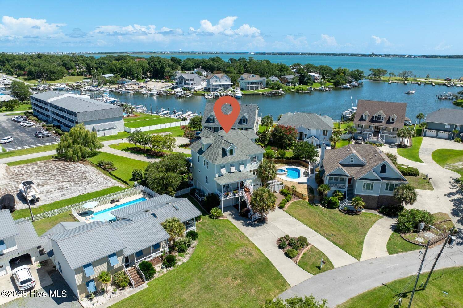 Morehead City, NC 28557,111 Riverside AVE