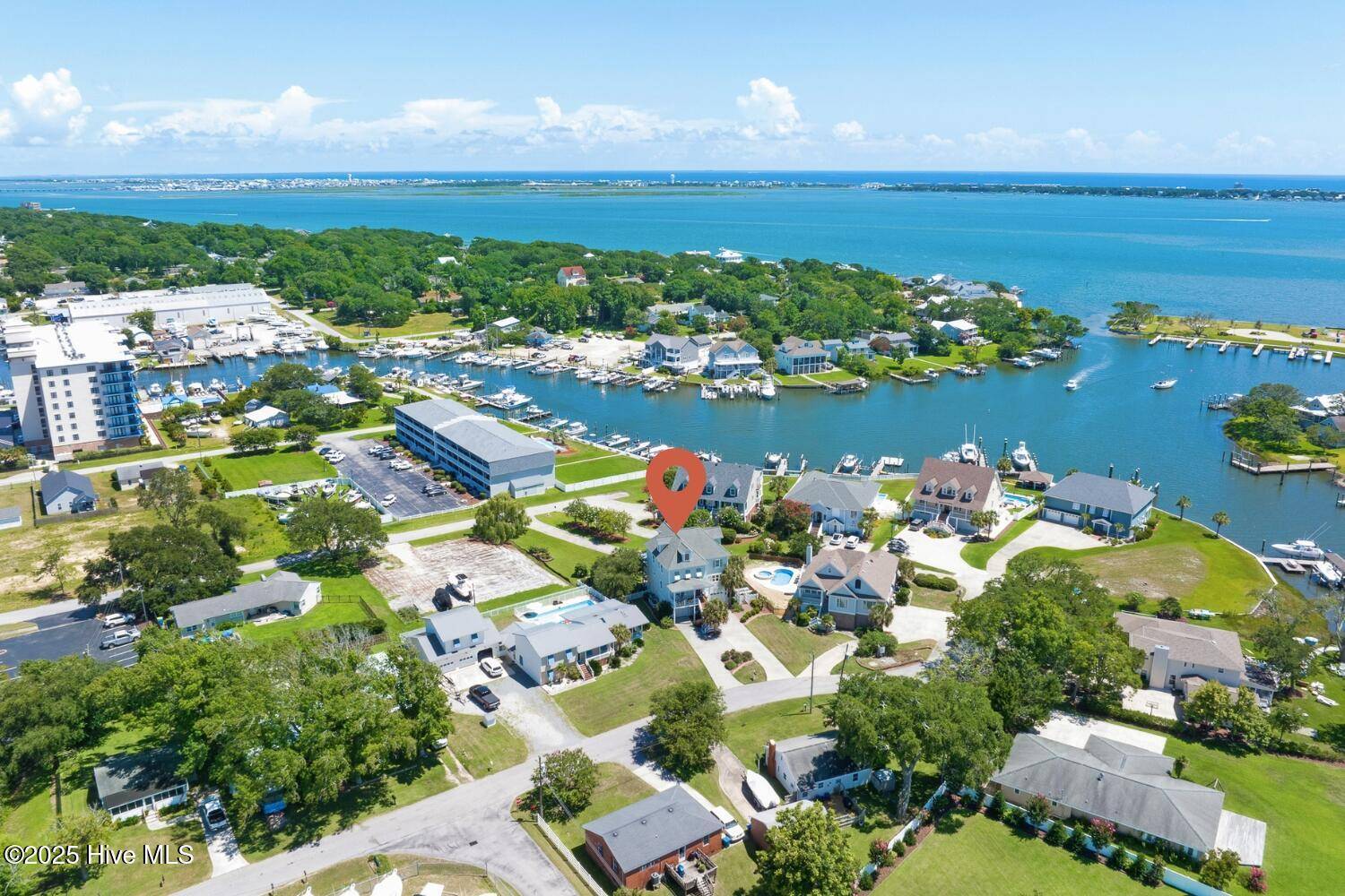 111 Riverside AVE, Morehead City, NC 28557