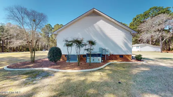 Goldsboro, NC 27534,952 Lake Wackena RD